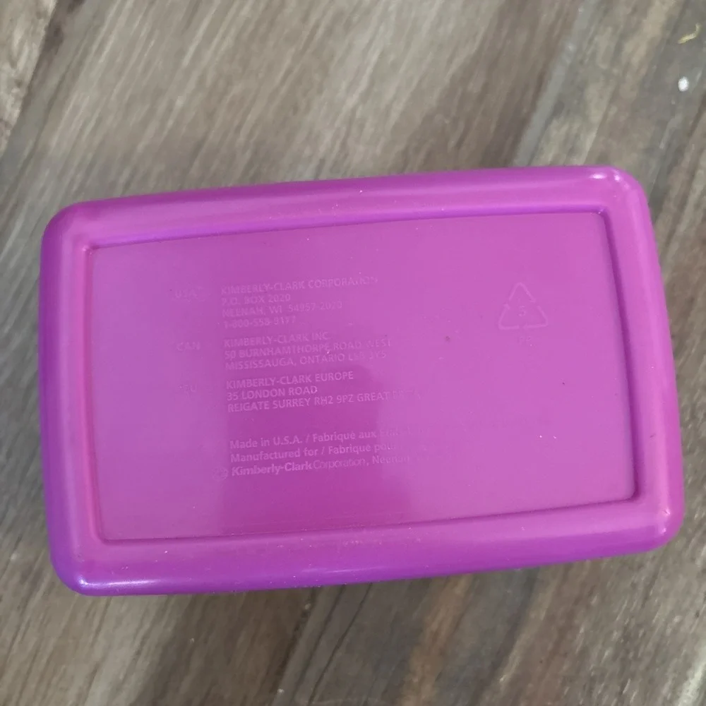 Vintage Pull Ups Just For‎ Kids DRY Flushable Moist Wipes Container purple